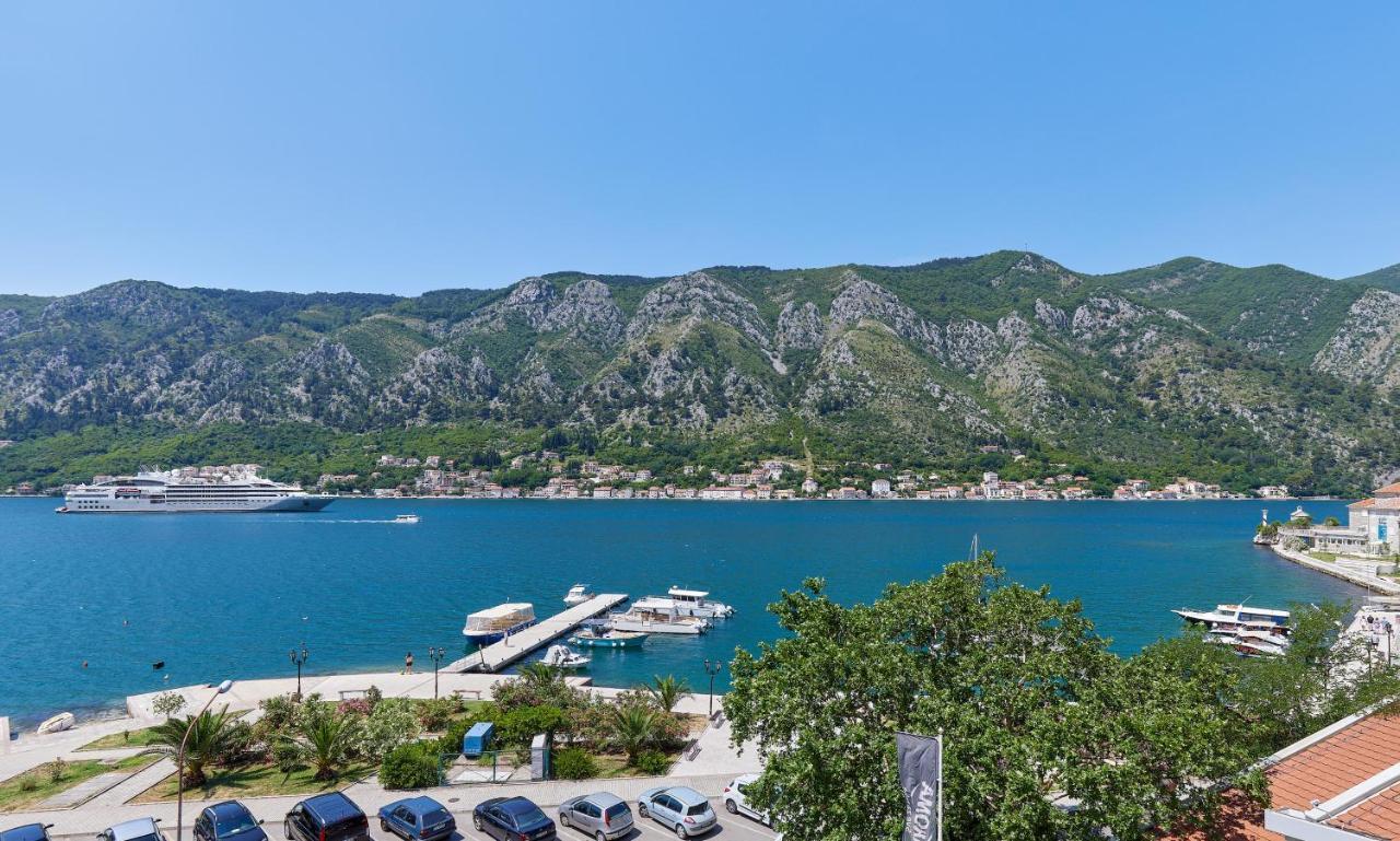 Apartment Plagenti With Sea View Kotor Luaran gambar